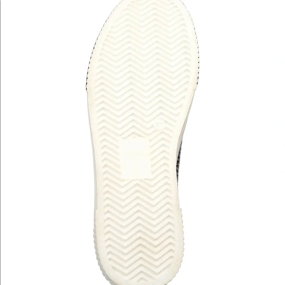 Jessica Simpson Animal Print Black & White Mix Textile Platform High Top Sneaker - Picture 4 of 8